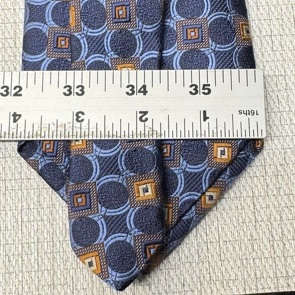 JOS A BANK Signature Collection Italy Blue Heavy Silk Geometric Self Tipped Tie - Picture 4 of 4
